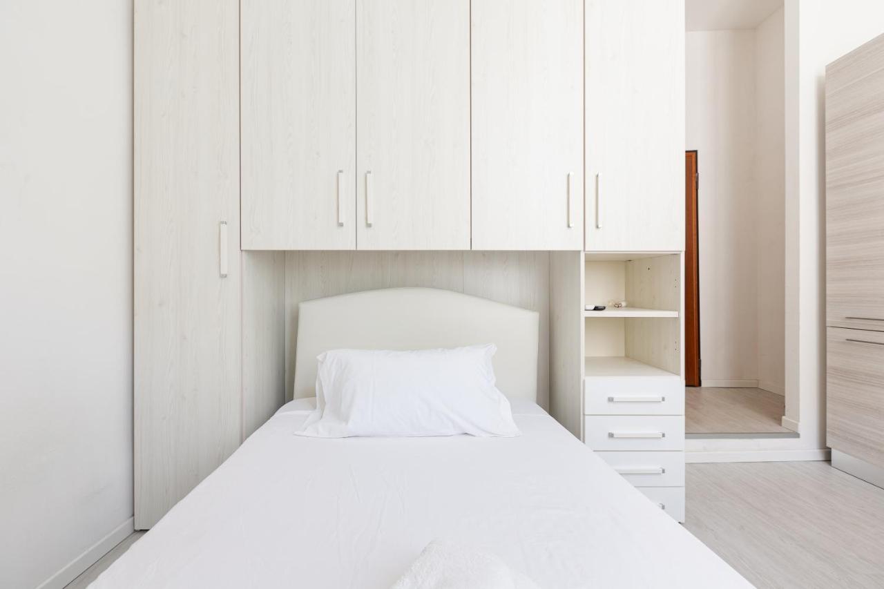 Milano Niguarda Tiny Studio Eksteriør bilde